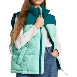 Wild Fable Sherpa Teal/green Puffer Vest Sz S